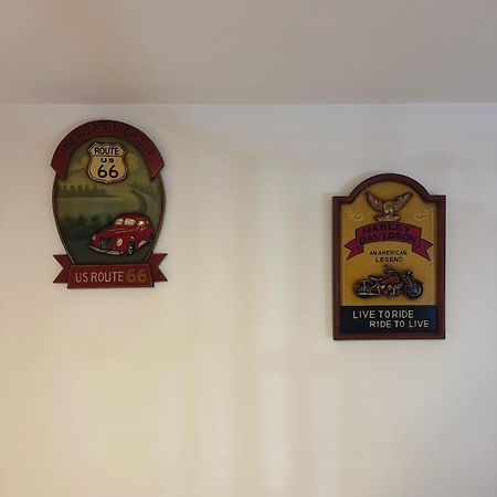 Frizzi & Lazzi House Apartment Naples Luaran gambar