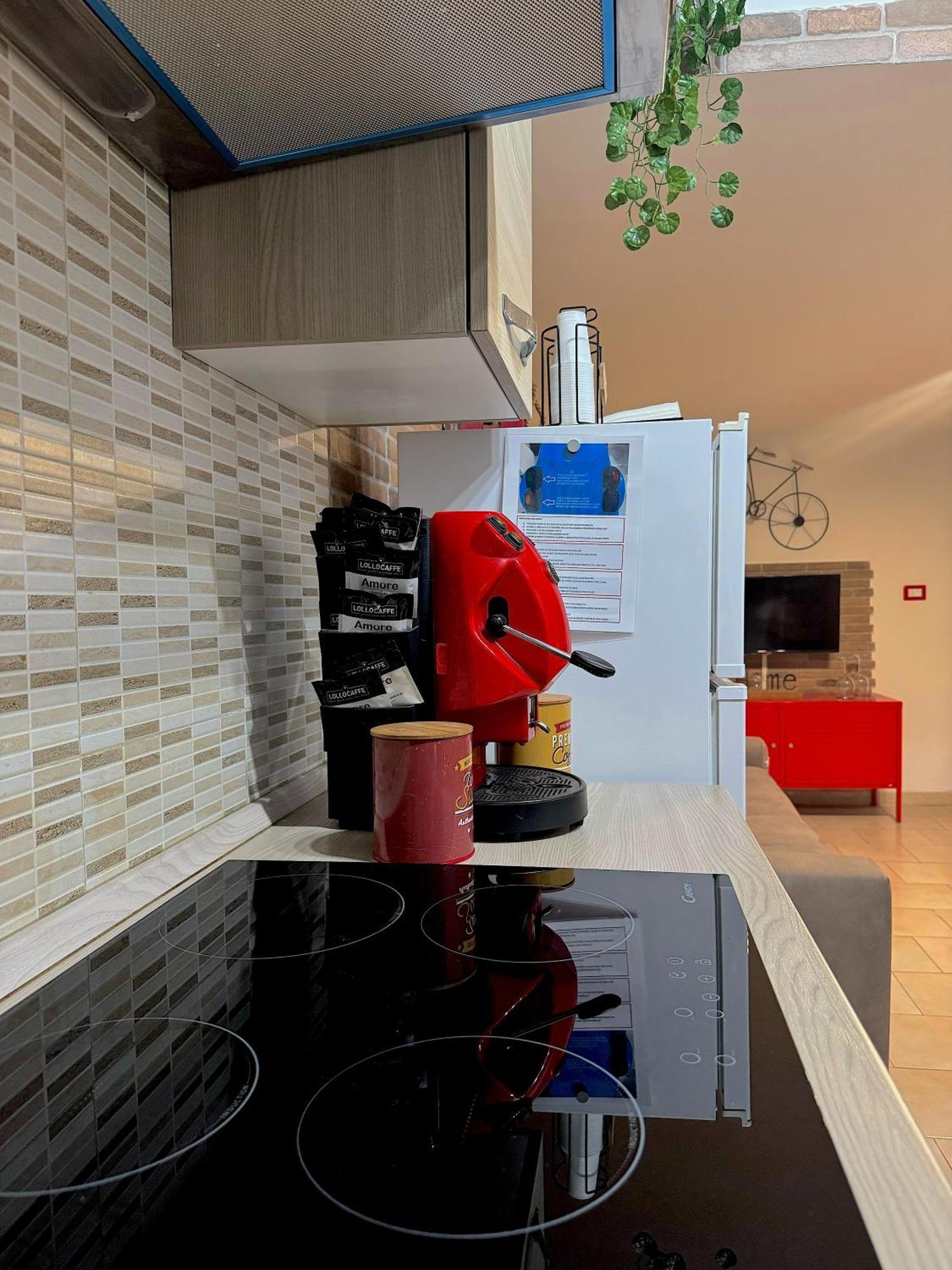 Frizzi & Lazzi House Apartment Naples Luaran gambar
