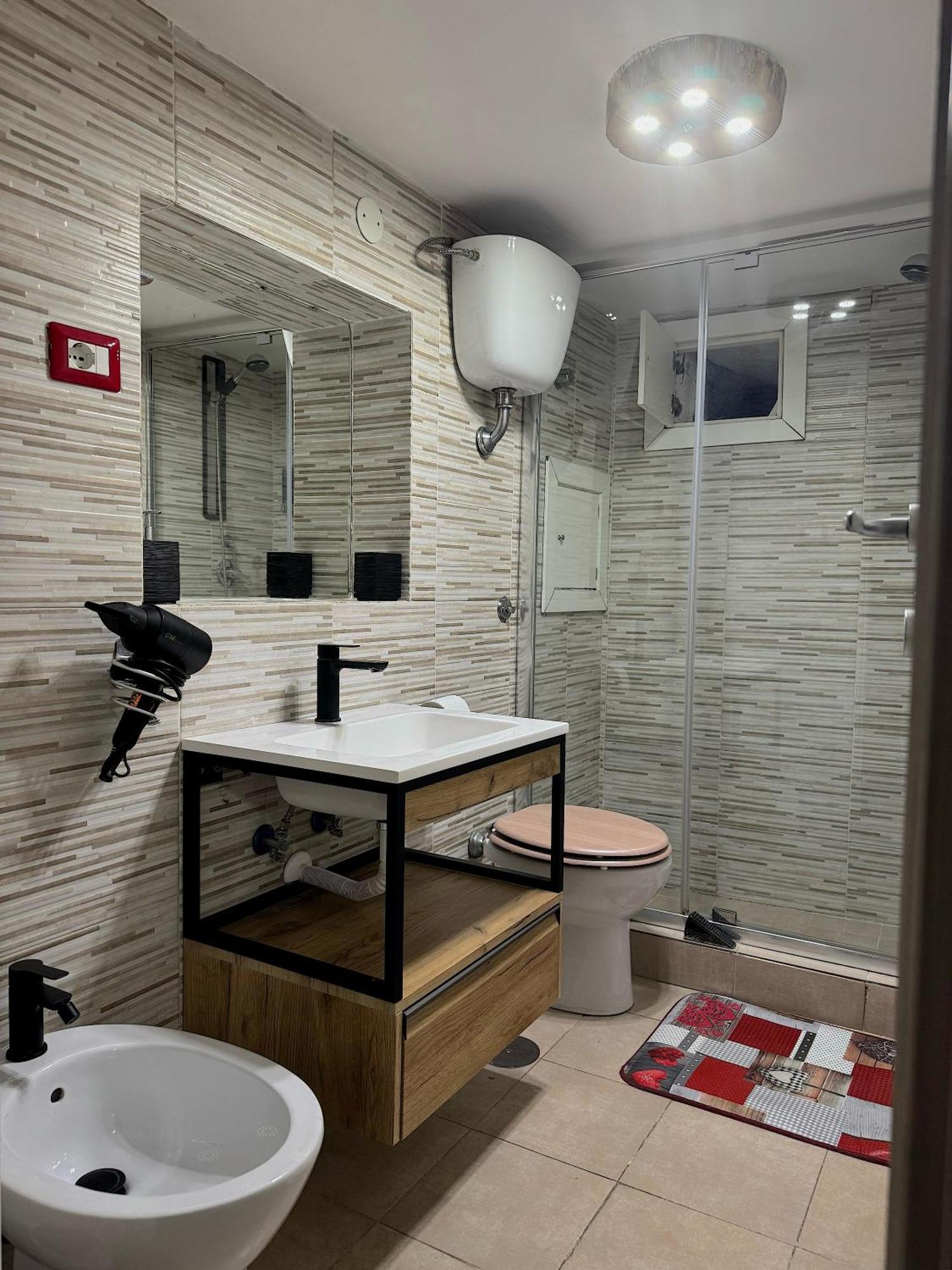 Frizzi & Lazzi House Apartment Naples Luaran gambar